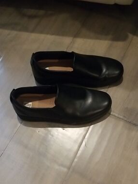 FitFlop Black Leather Slip-On Loafers